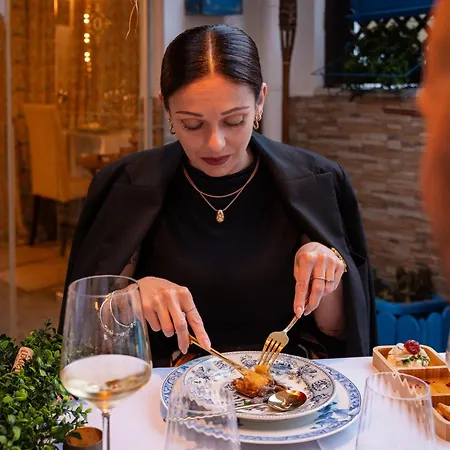 Opus One Luxury & Wine Φάρο